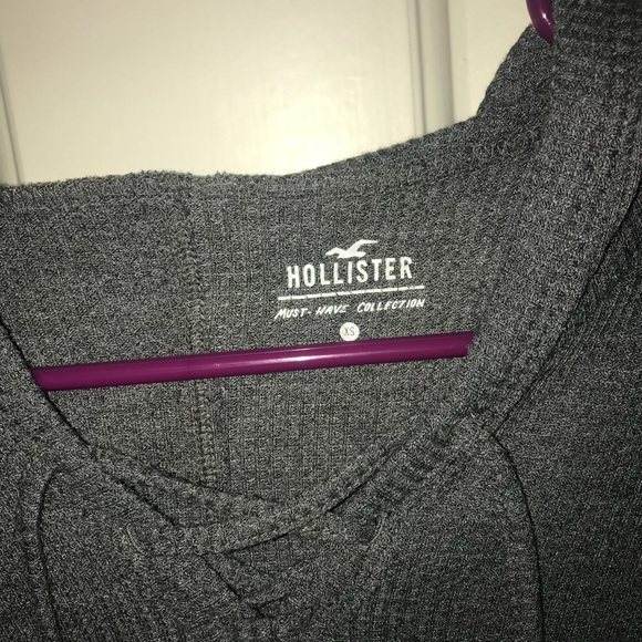 Hollister Cris Cross Sweater - Picture 2 of 3